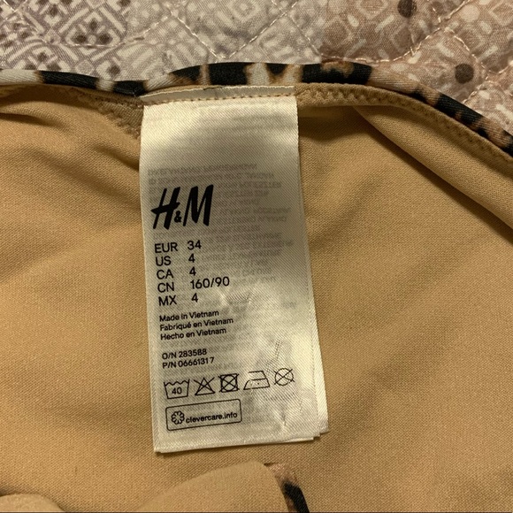 H&M Cheetah Print Bikini Bottoms - Picture 2 of 2